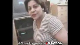 سكس ينات يابانيات يتحرشون فيهم بالاوتوبيس